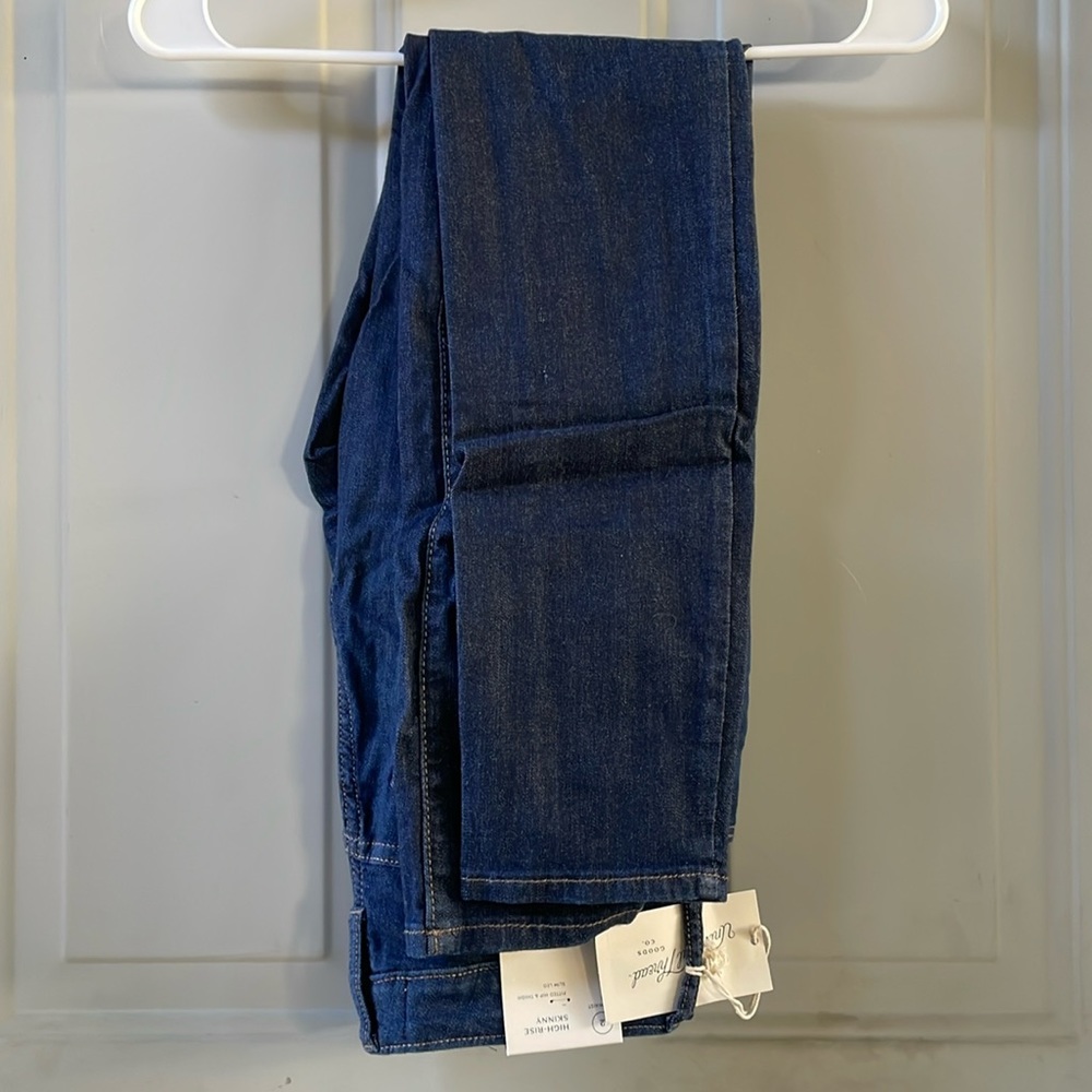 Universal Threads High Rose Skinny Jeans